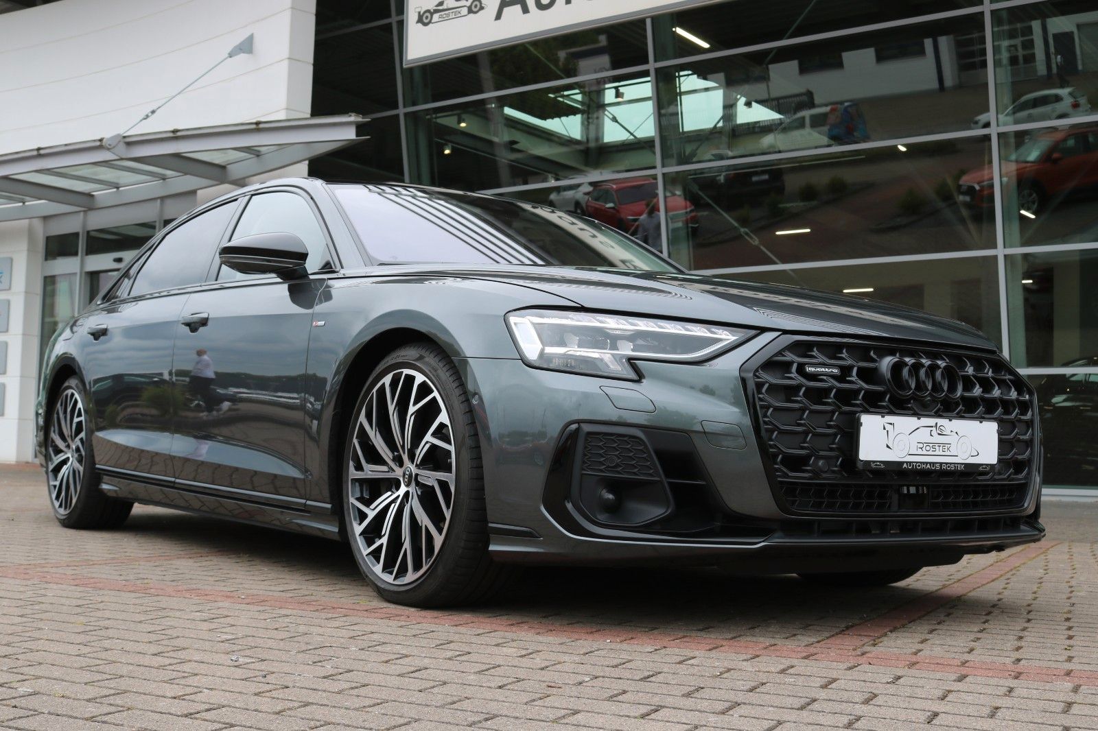 Audi A8