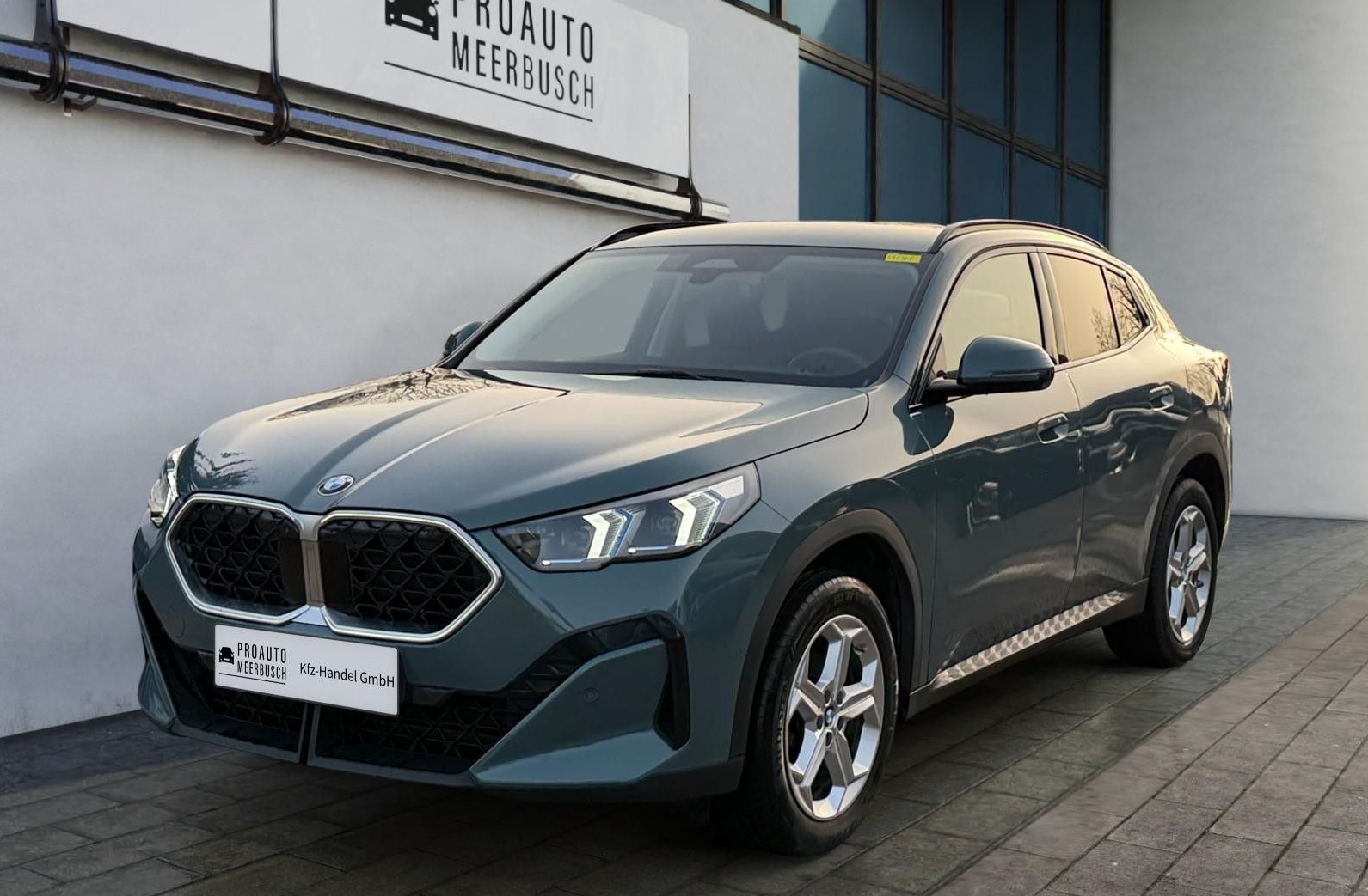 BMW X2