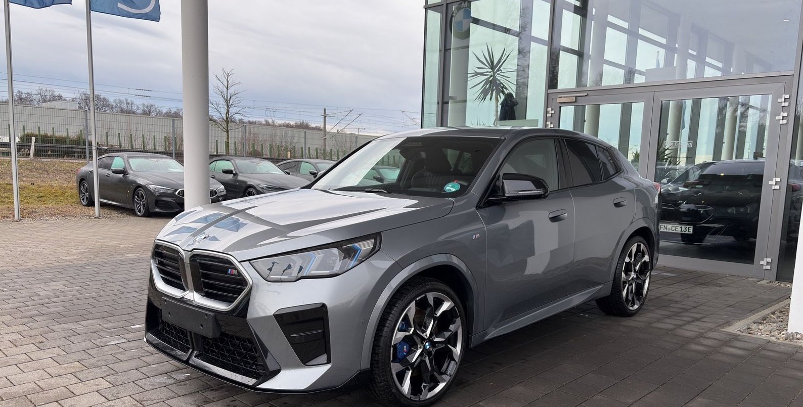 BMW X2