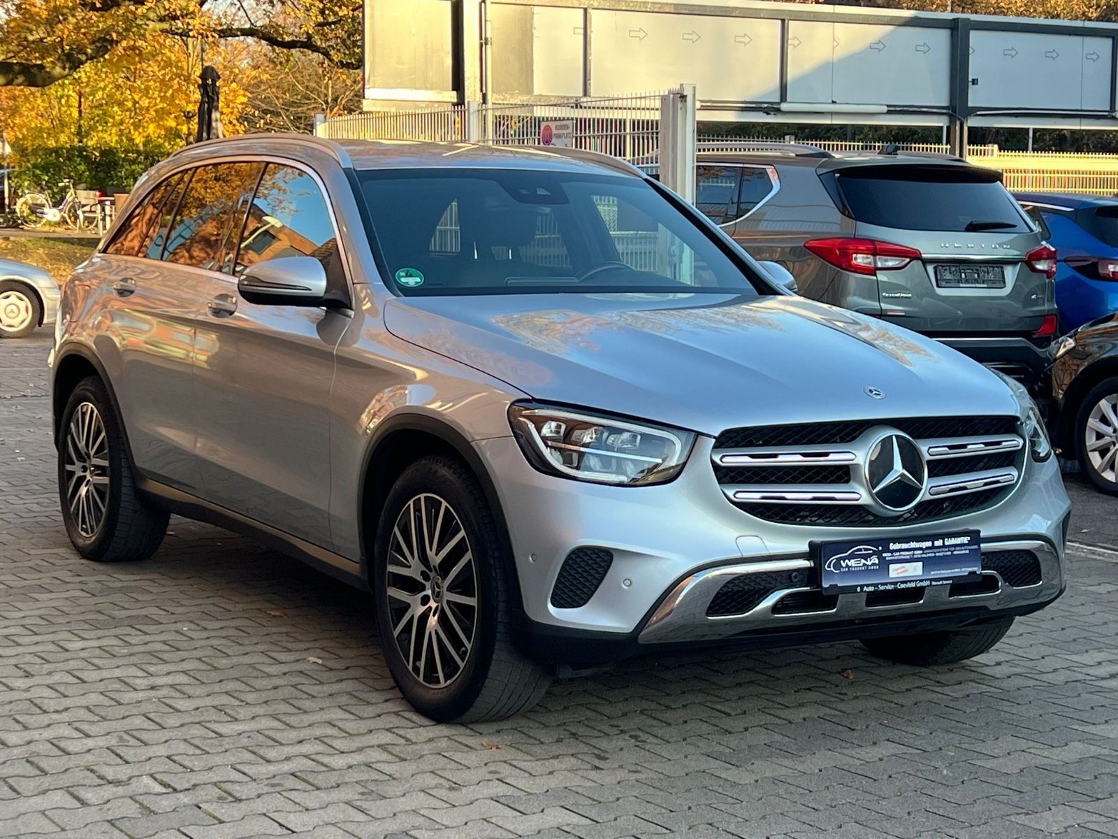 Mercedes-Benz 200