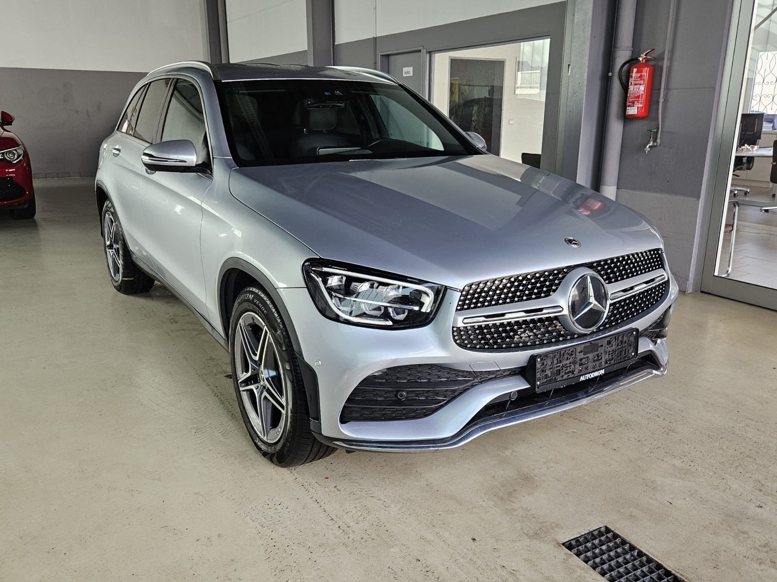Mercedes-Benz 200