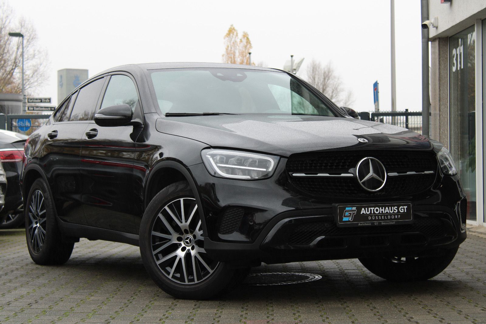 Mercedes-Benz 200