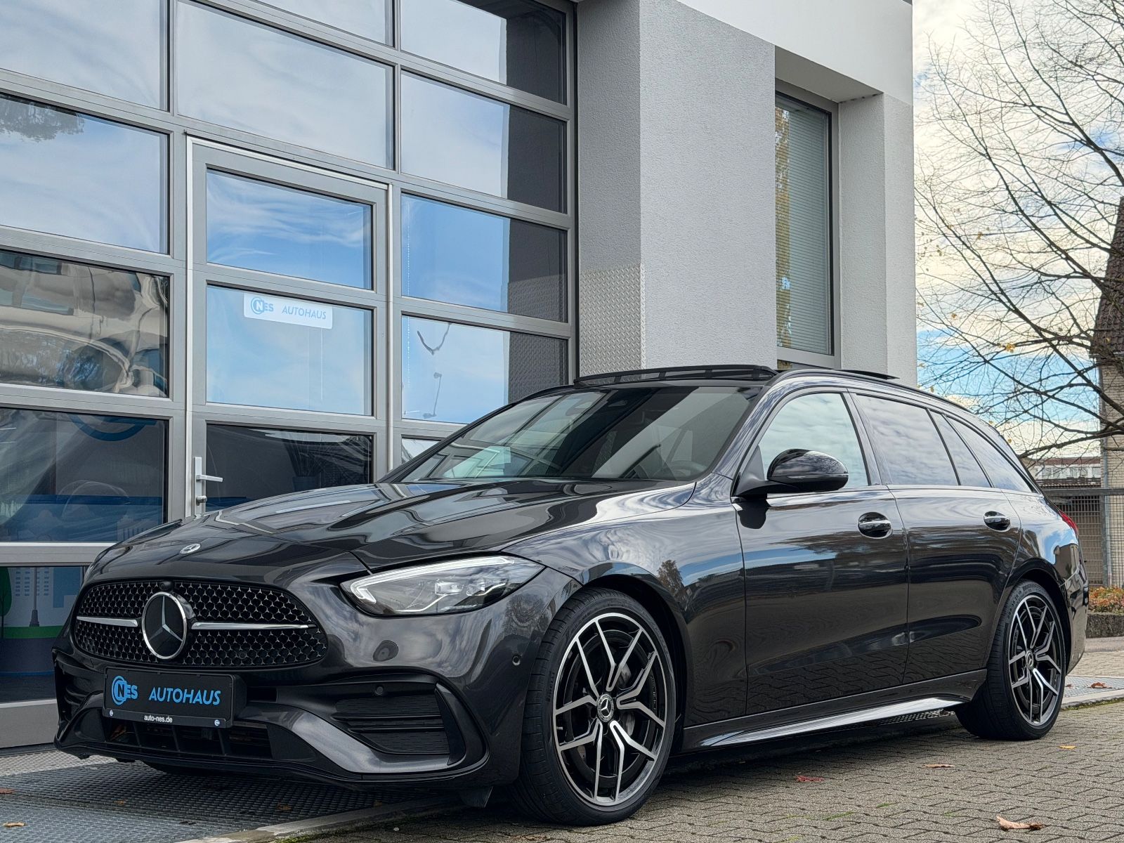 Mercedes-Benz C trieda Sedan