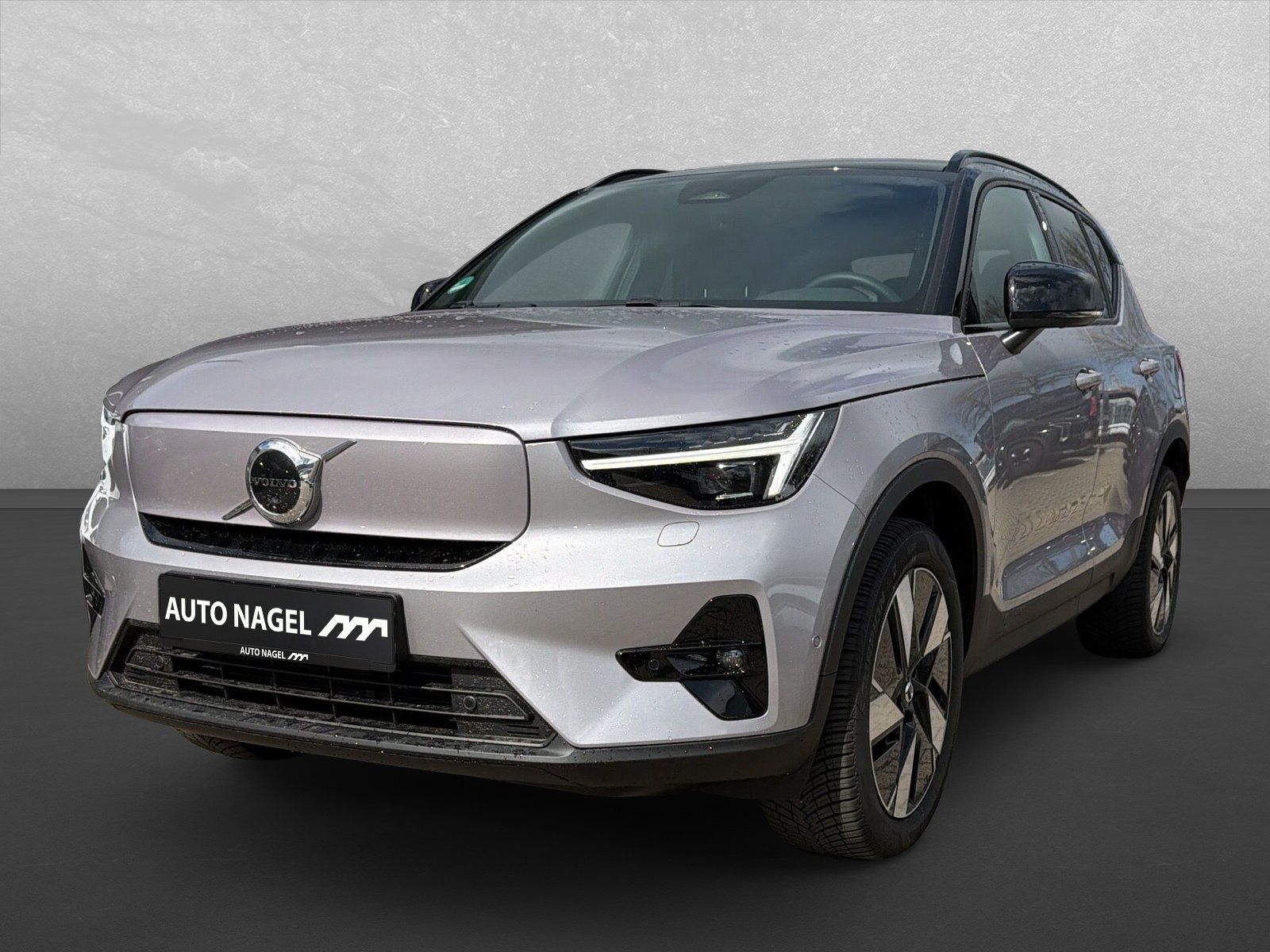Volvo EX40