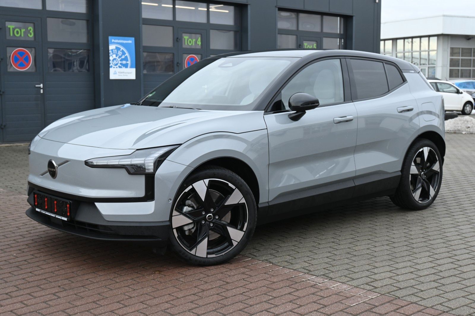 Volvo EX30