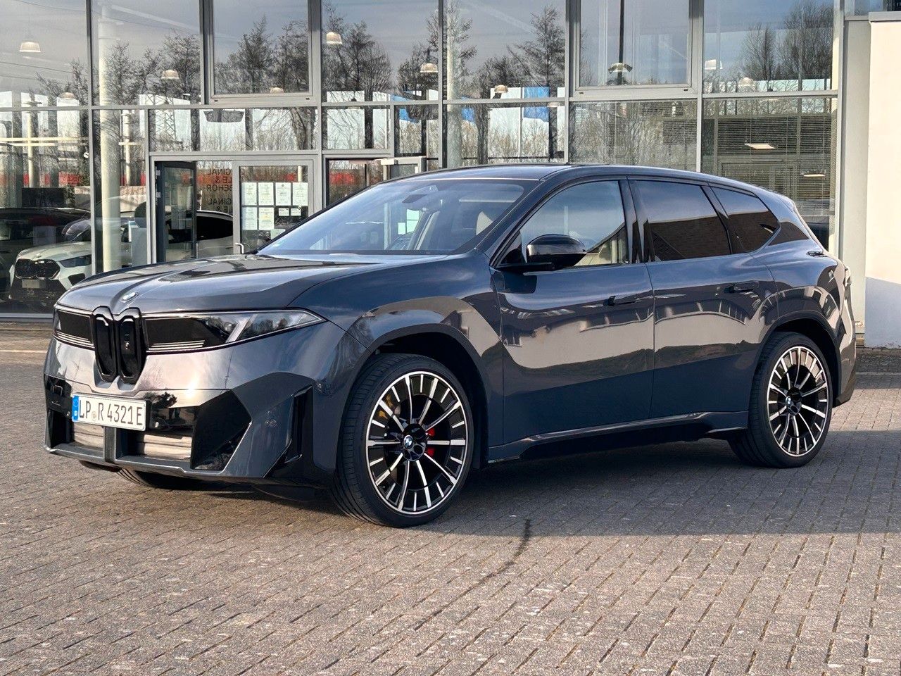 BMW iX3