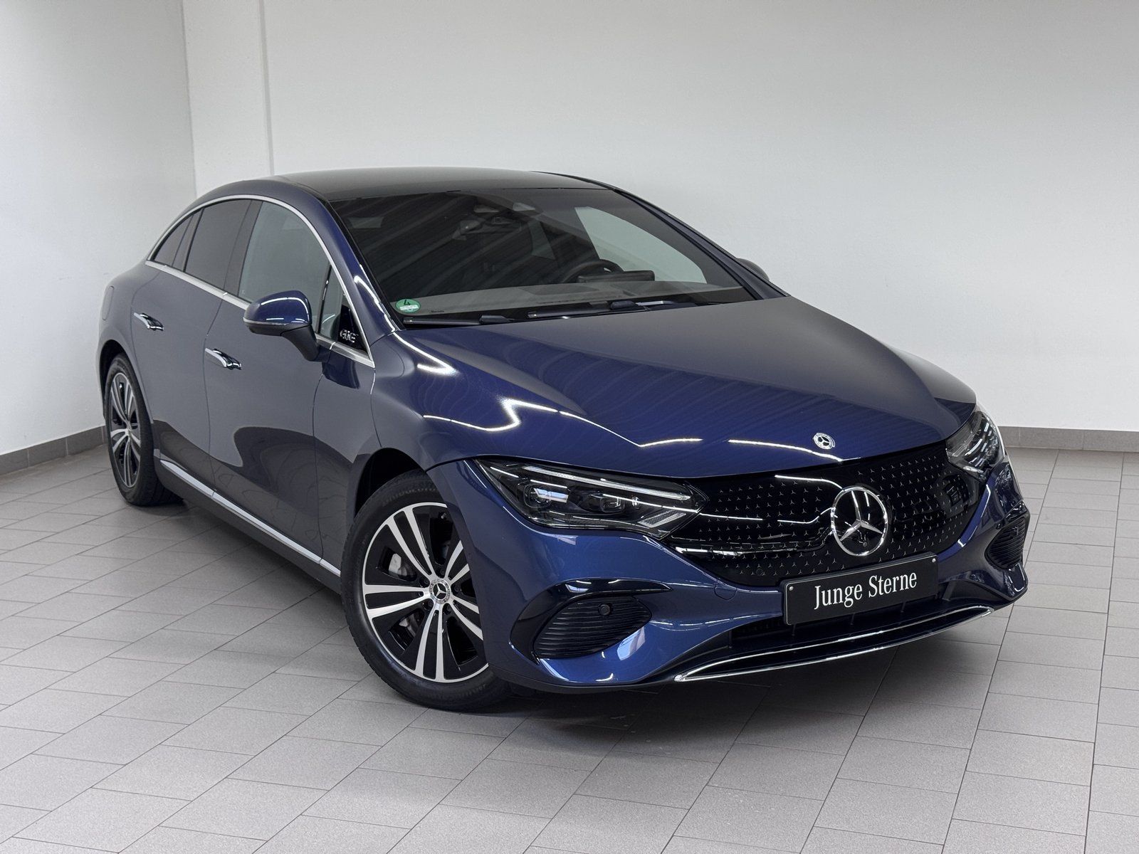Mercedes-Benz EQE