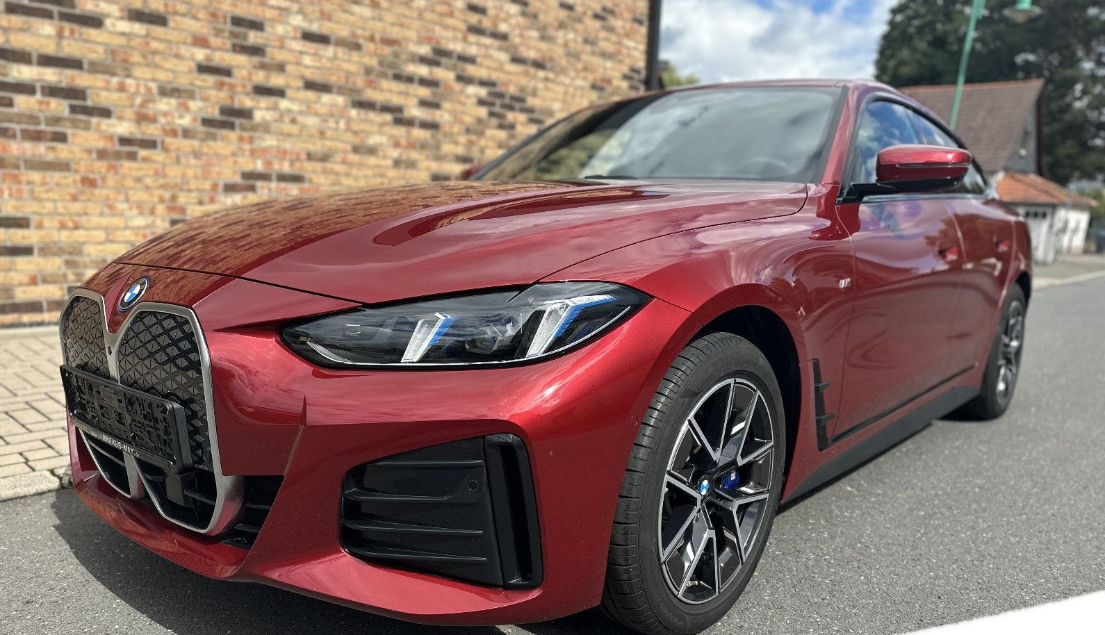 BMW i4