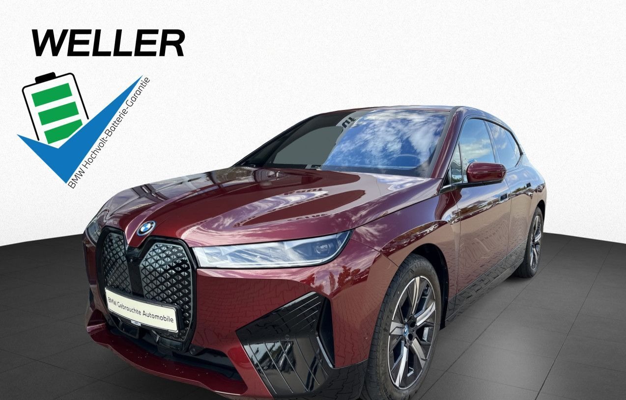 BMW iX