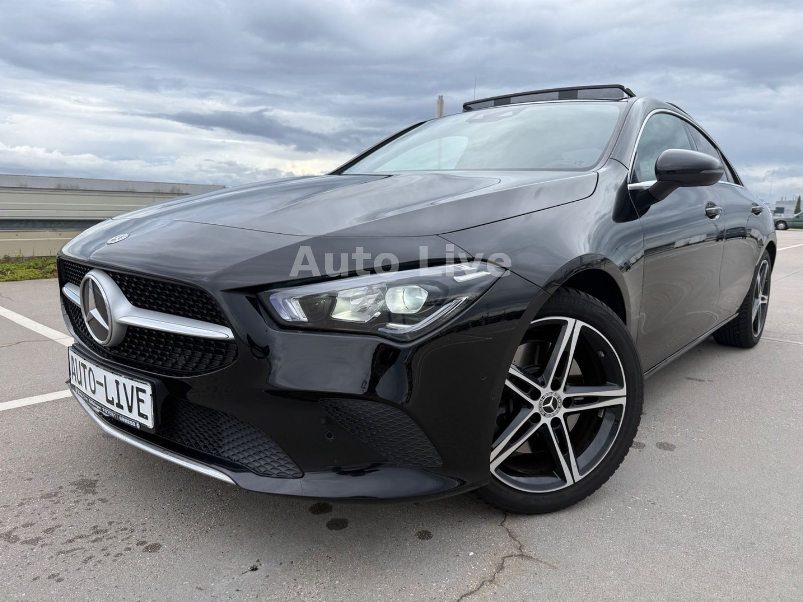 Mercedes-Benz CLA