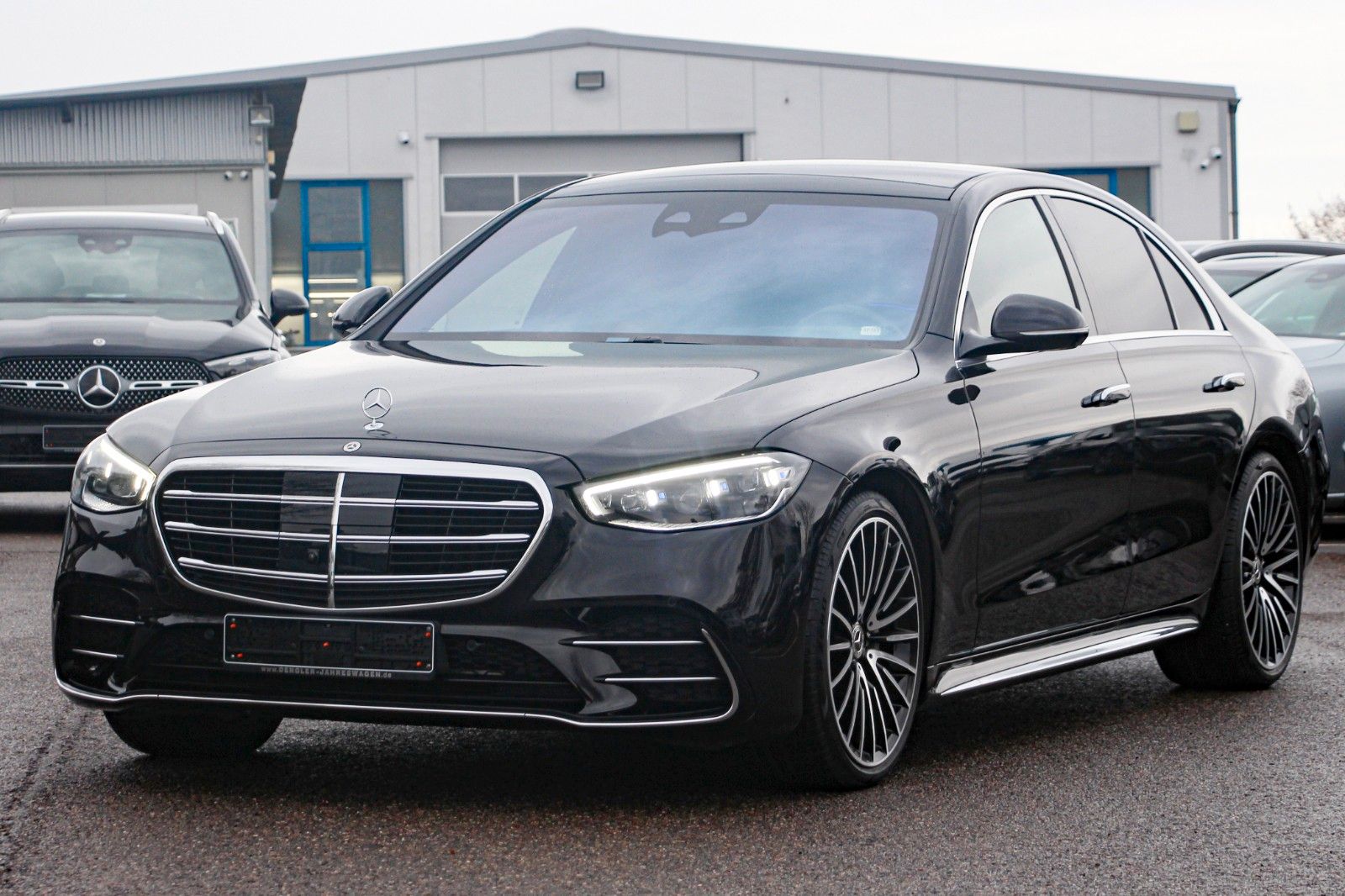 Mercedes-Benz S trieda Sedan