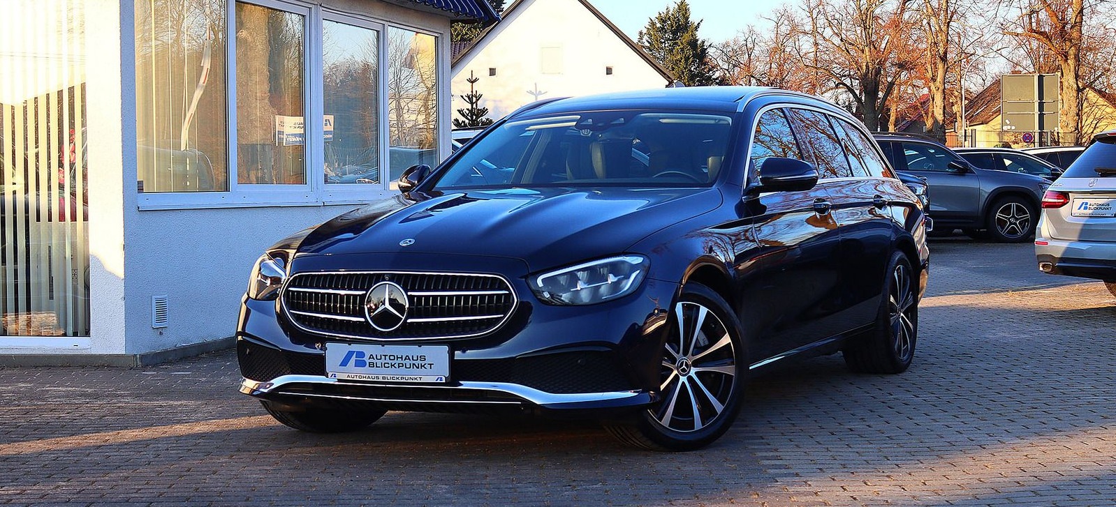 Mercedes-Benz 300