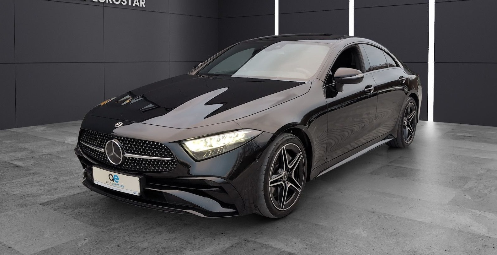 Mercedes-Benz 300