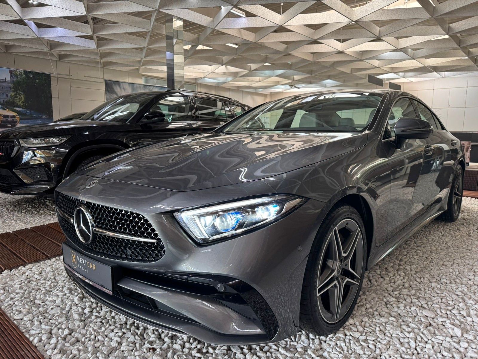 Mercedes-Benz 300